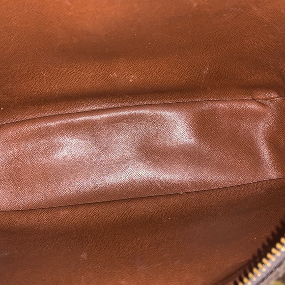 🌟Beautiful Louis Vuitton Nile MM Shoulder Bag or Crossbody🌟 - Picture 8 of 16